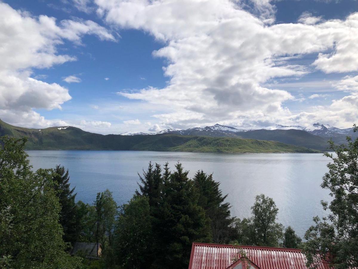 Hus Pa Bakken Apartamento Skaland Exterior foto