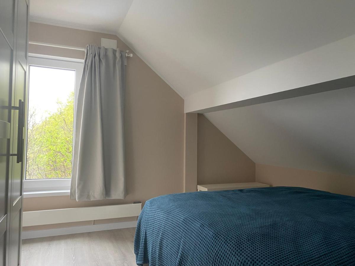 Hus Pa Bakken Apartamento Skaland Exterior foto