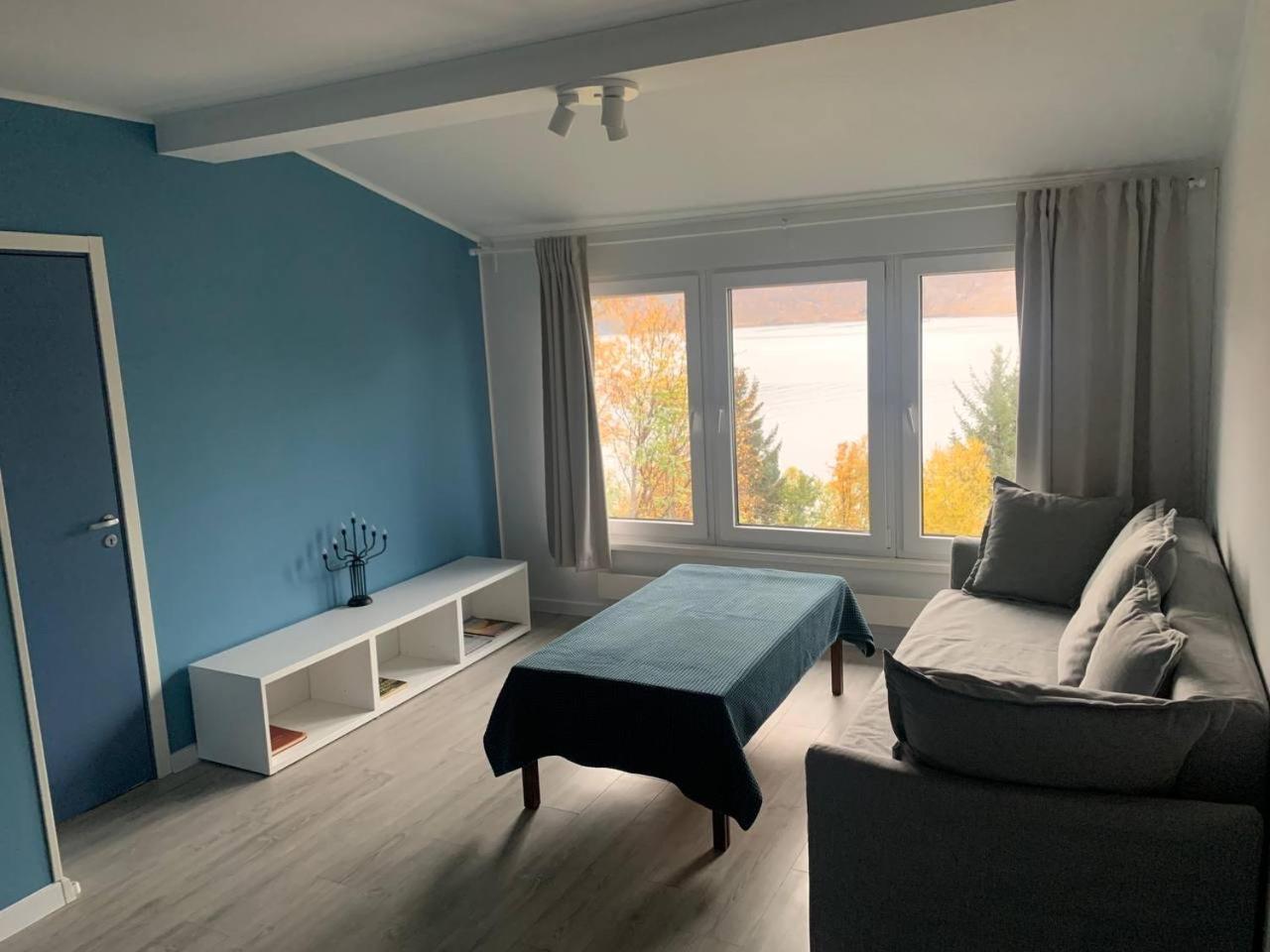 Hus Pa Bakken Apartamento Skaland Exterior foto